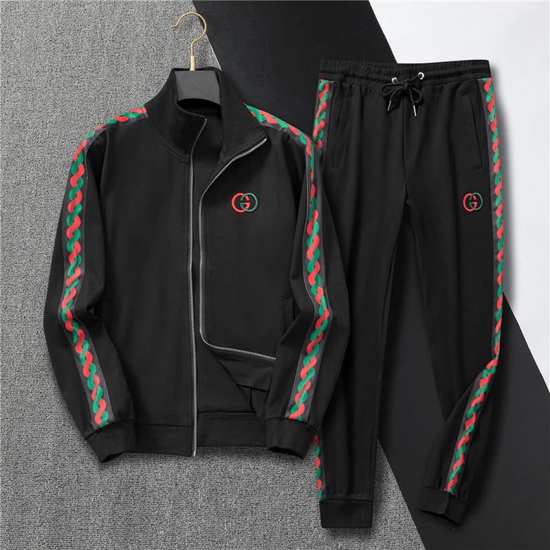 Gucci Men's Suits 187